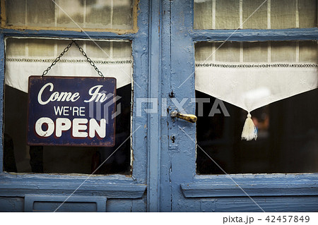 Open sign Open sign 42457849