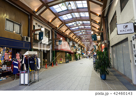 名古屋市中区　大須商店街　仁王門通　 42460143