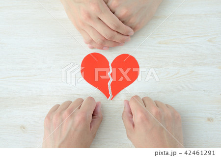 失恋・離婚イメージ 42461291
