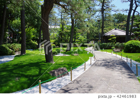 呉美術館の庭園 42461983