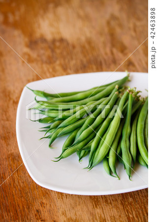 短めのサヤインゲン 42463898