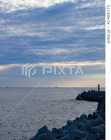 Sunset port in Taiwan Sunset port in Taiwan 42466175