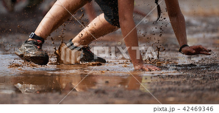 Mud race runners 42469346