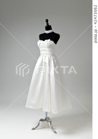 ドレス ウェディングドレス マネキン 42473062