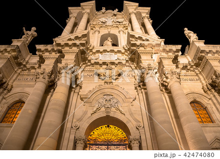 Cathedral of Syracuse entrance Cathedral of Syracuse entrance 42474080