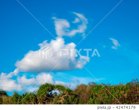 Slow Motion blur on the clouds Slow Motion blur on the clouds 42474179