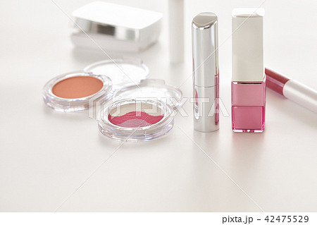 化粧品イメージ 42475529