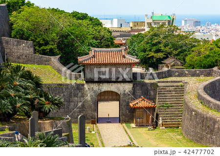 沖縄首里城跡 歓会門 の写真素材