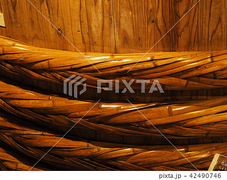 しょうゆ樽 42490746