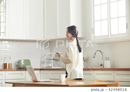 韓国人 女性 女 42498018