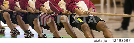 Team player battle tug match for pull game Team player battle tug match for pull game 42498697