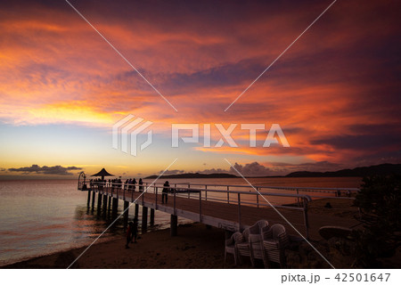 沖縄　石垣島　フサキビーチ 夕暮れ 42501647