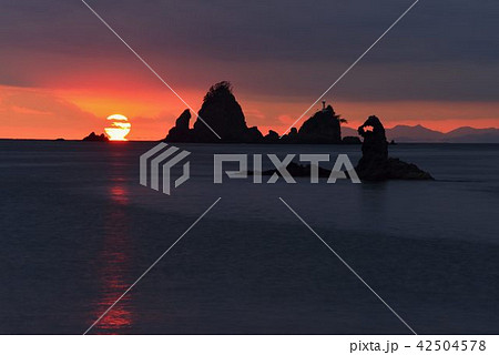 大田子海岸の夕景 42504578