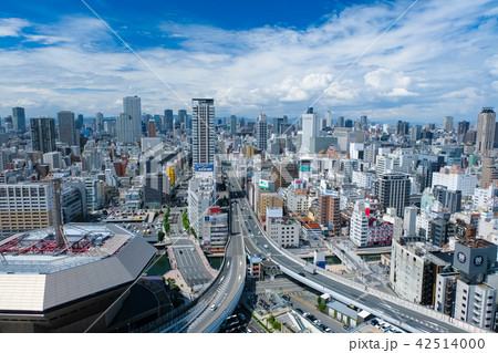 大阪 難波から北方向の街並み 42514000