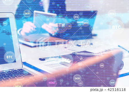 ビジネスシーン 42516118