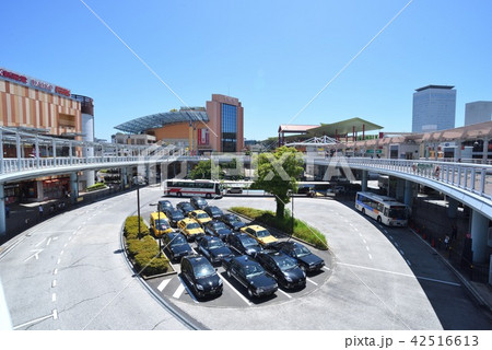 小田急線 海老名駅前 小田急線 海老名駅前 42516613