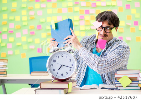 Student with many conflicting priorities 42517607