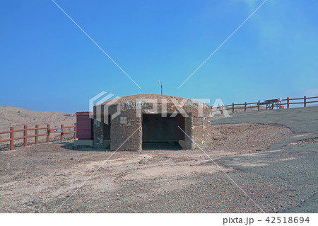 【阿蘇山の退避壕】 熊本県阿蘇市 【阿蘇山の退避壕】 熊本県阿蘇市 42518694