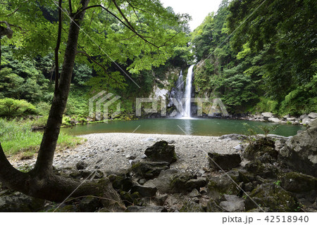 八反の滝　神鍋高原（兵庫県豊岡市） 42518940