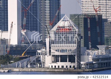 日本の東京都市景観　東京五輪開幕まで２年。五輪選手村などを望む＝2018年7月24日撮影 42522514