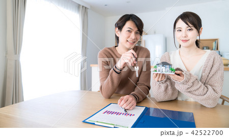 不動産契約 42522700