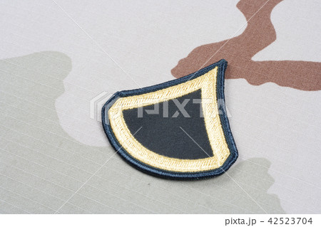 US ARMY Private First Class rank patch on uniform 42523704
