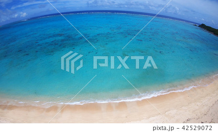 ドローン映像：石垣島の明石海岸 42529072