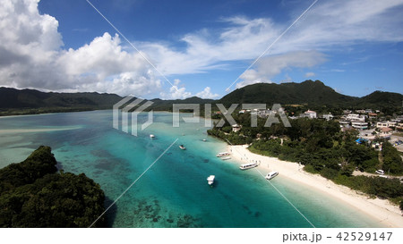 ドローン映像：石垣島の川平湾 42529147