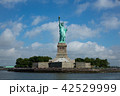 自由の女神 ニューヨーク 42529999