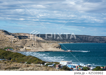 Patagonia Coastline, Peninsula Valdes, Argentina 42530902