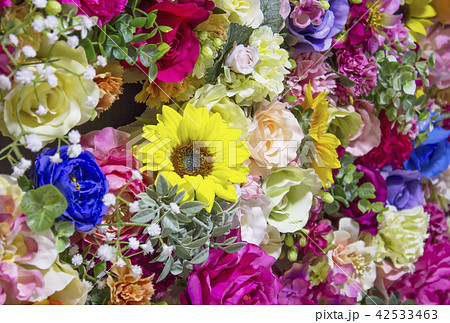 フラワーアレンジメント 背景素材 イメージ素材 造花の写真素材