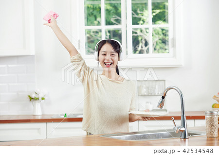 韓国人 女性 音楽 42534548