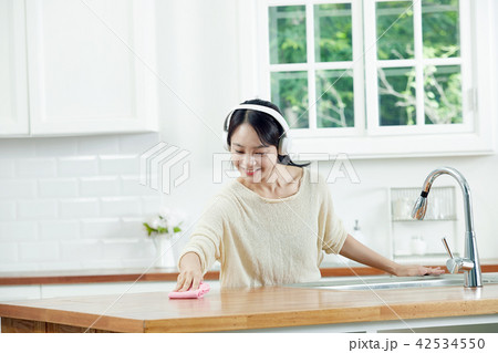 韓国人 女性 音楽 42534550