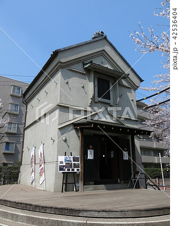 豊島区の「門と蔵のある広場」にある旧丹羽家住宅蔵（一般公開日） 42536404