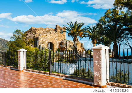Tourists visit Virgen de la Pena chapel  in Mijas 42536886