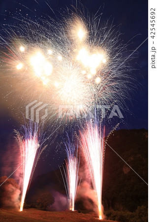 さかほぎ祭り爆裂大花火 42545692
