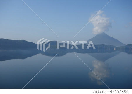 開聞岳 池田湖 かいもんだけ 旅行 指宿 南九州 雲 開聞岳 池田湖 かいもんだけ 旅行 指宿 南九州 雲 42554396