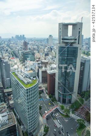大阪・梅田からみる西天満方面のビル風景 42557134