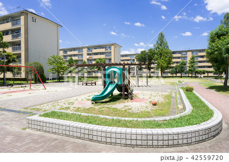 団地と公園  （岩倉団地） 42559720