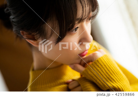 女性 ライフスタイル リラックス 女性 ライフスタイル リラックス 42559866