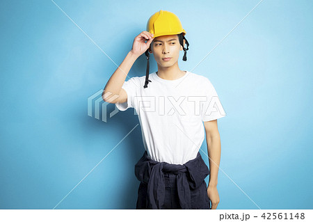 男性 ポートレート 仕事 男性 ポートレート 仕事 42561148