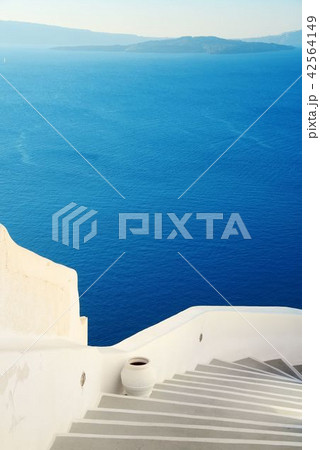 Santorini island street view 42564149