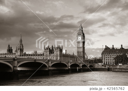 House of Parliament 42565762