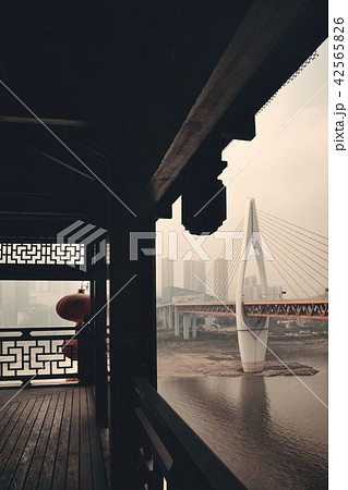 Chongqing bridge at Hongyadong 42565826
