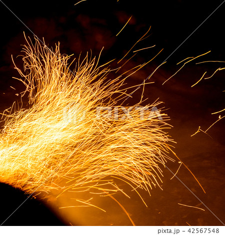 Night bonfire with sparks Night bonfire with sparks 42567548