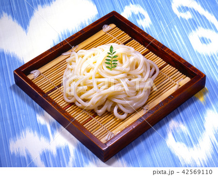 ざるうどん 42569110