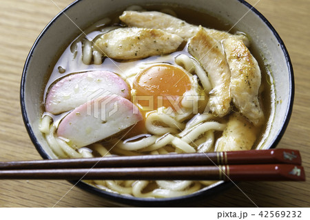鶏ササミの月見うどん 鶏ササミの月見うどん 42569232