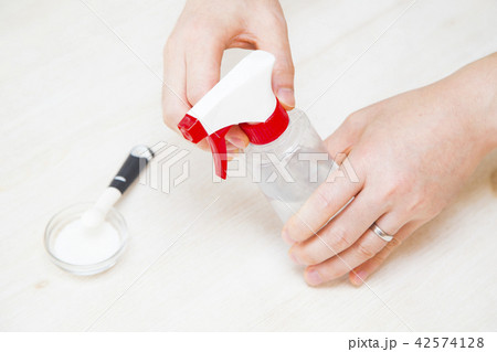 そうじの準備 そうじの準備 42574128