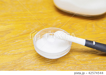 そうじの準備(重曹ペーストづくり) そうじの準備(重曹ペーストづくり) 42574544