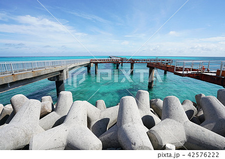 下地島空港17エンド　進入灯 42576222